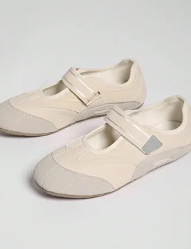 Zapatillas Mary Jane para mujer, nuevas, con hebilla, sin cordones, de color liso, estilo clásico casual, cómodas, de suela plana y puntera cuadrada - Shein - FashionsVida