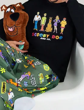 Conjunto de ropa de estar en casa de 2 piezas para hombres con estampado de dibujos animados, top de manga larga de punto negro y pantalones largos, r - Shein - FashionsVida