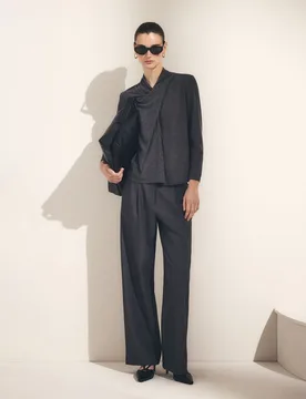 Pantalón de mujer liso ancho con pliegue - Woman El Corte Inglés - FashionsVida