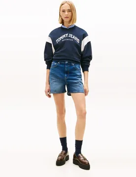Short denim de mujer MOM fit - Tommy Jeans - FashionsVida