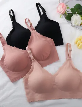 Set de 3 sujetadores adhesivos cómodos sin costuras con borde ondulado y copa moldeada extraíble - Shein - FashionsVida