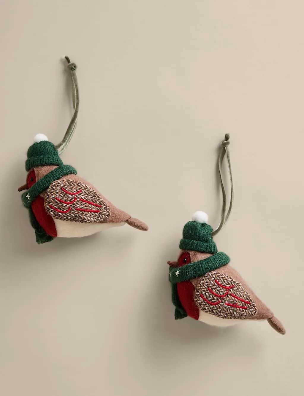 Pack Felt Robin Hanging Decorations Multi - M&S - FashionsVida