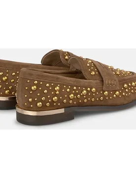 Mocasines con tacón de mujer con tachas de pedrería y detalles metalizados - Alma en Pena - FashionsVida
