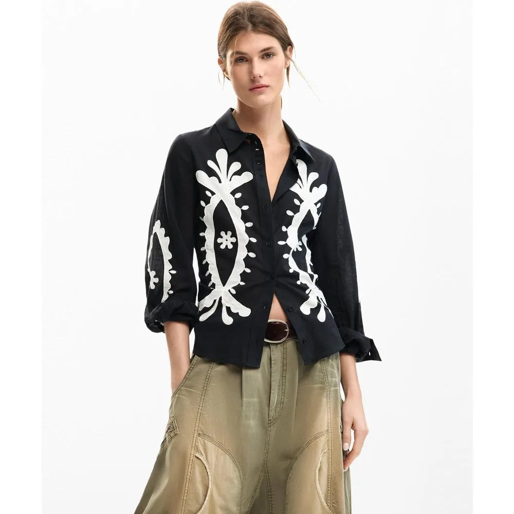 Camisa de mujer bordados farol - Desigual - FashionsVida
