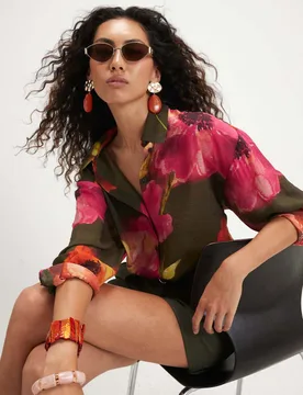 Pure Cotton Floral Relaxed Blouse Khaki Mix female - River Island - FashionsVida