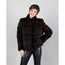 Chaqueta de mujer de pelo de castor rasado con cuello levantado