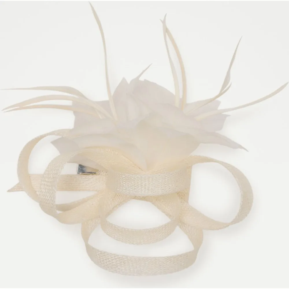 Pinza de novia con nudo y tul - Latouche - FashionsVida