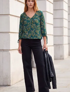 Women's Floral V-Neck Stretch Top in Olive Size: 10 - Olive - Size: 10 - Roman - FashionsVida