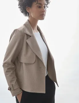 Kurze Velours Jacke female Beige