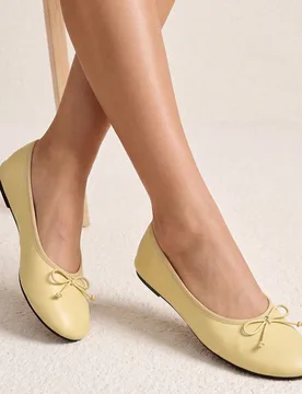 Nuevos zapatos Mary Jane planos de mujer de moda popular elegante unicolor con lazo, punta redonda, sin cordones, amarillos, zapatos de ballet - Shein - FashionsVida