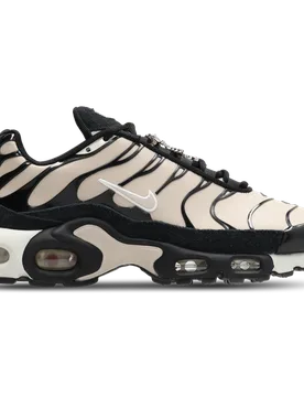 Tuned Damen Sneaker - Beige - Größe 40.5 - Wildleder Beige 40.5 - Nike - FashionsVida