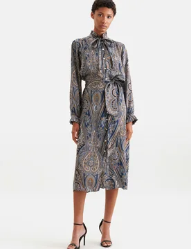 Satiniertes Kleid mit Schluppe und Bindeband Blau 36 - Seidensticker - FashionsVida