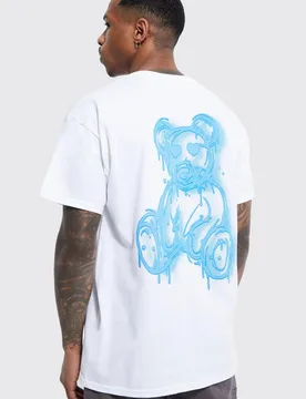 Herren Regular Fit Spray On Teddy Grafik T-Shirt White Größe XS - boohooMAN - FashionsVida