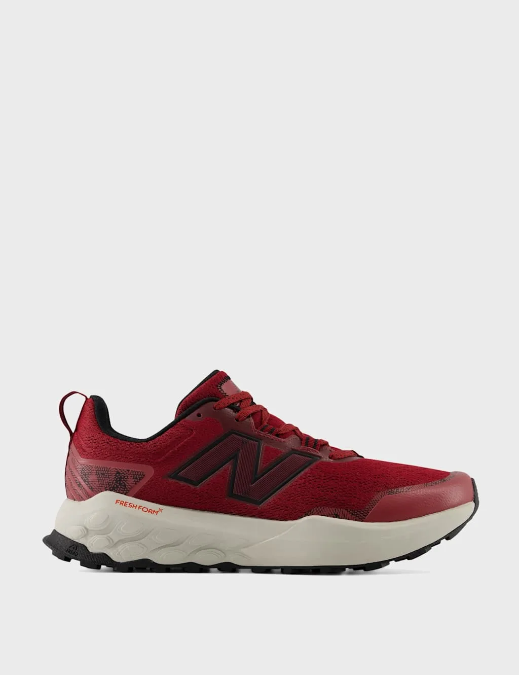 Garoé V2 Trainers Dark Red male - New Balance - FashionsVida