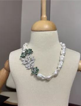 Natural Baroque pearl with rhinestone flower brooch collarbone neck - Aliexpress - FashionsVida