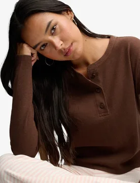 Superdry Damen Athletic Essential Waffel-top Schmale Passform Brown - Größe: 44 - 39.99 - FashionsVida