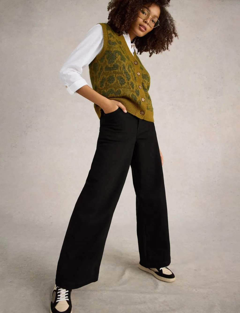 Mid Rise Wide Leg Jeans Black Denim female - White stuff - FashionsVida