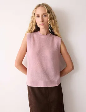 Pure Cashmere Crew Neck Knitted Vest Pink female - Jigsaw - FashionsVida