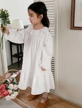 Vestido de niña con volantes en el bajo, de unicolor y versátil, para otoño - Shein - FashionsVida