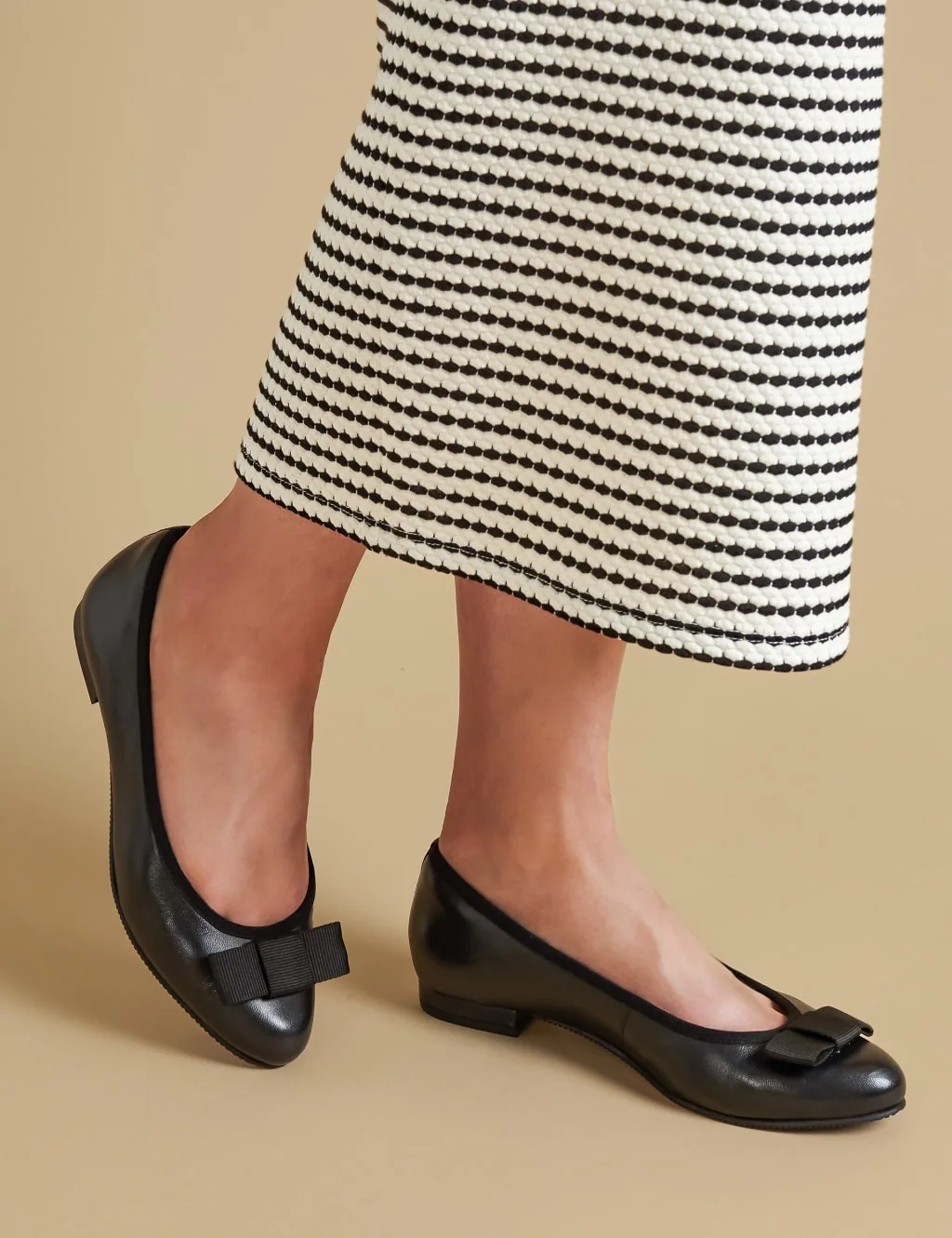 Wide Fit Leather Bow Flat Pumps Black female - Jones Bootmaker - FashionsVida