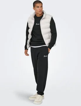 Only & Sons - Pantalón chándal de hombre relaxed fit - Only & Sons - FashionsVida