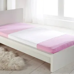 Bettschutzauflage weiss