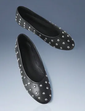Zapatos de estilo de los años 2000 con hebillas y tachuelas para mujer - Shein - FashionsVida