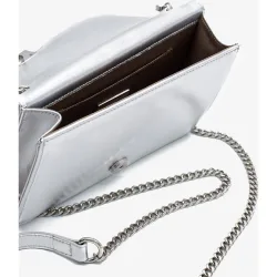 Bandolera de mujer de piel con asa de cadena y pedrería