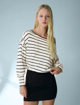 Robe Mini Asymétrique En Maille Côtelée M Noir - Bershka - FashionsVida