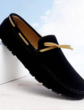 Mocasines hechos a mano para hombre, zapatos casuales de estilo coreano con slip-on, zapatos holgados de suela blanda para mujer, unisex para conducir - Shein - FashionsVida