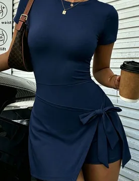 Vestido de yoga de moda, diseño fruncido, espalda descubierta, cintura ceñida anti-exposición para deportes - Shein - FashionsVida