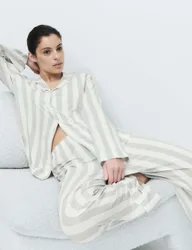 Soft Touch Patterned Revere Pyjama Set Ivory Mix female