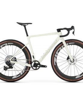 Silk 02 SLR Sram Rival XPLR AXS elettronico 13s Zipp 303 XPLR SW carbon +PM