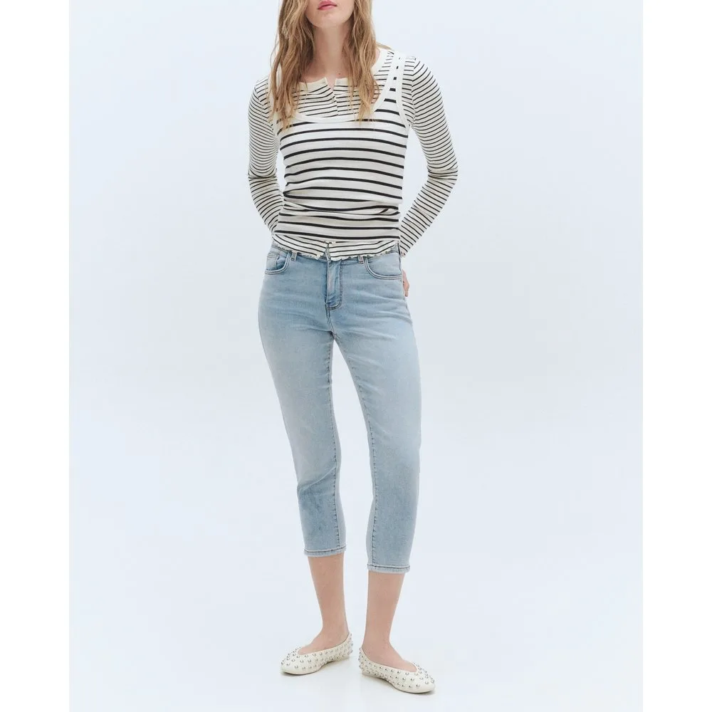 Pantalón denim de mujer capri tiro medio - Easy Wear - FashionsVida