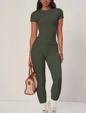 Conjunto de Top Básico y Pantalones Verde Bosque, Ajuste Delgado de Cintura Alta, Ropa Casual y de Gimnasio para Deportes de Verano, Athleisure - Shein - FashionsVida