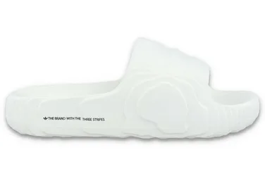 Adilette 22 W - Sneaker - weiß - Damen - Size: 36 2/3