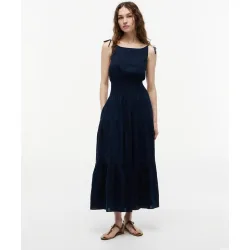 Vestido midi sin mangas con tirantes ajustables y nido de abeja