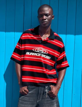 Polo À Manches Courtes À Rayures Brodé Xs Rouge - Bershka - FashionsVida