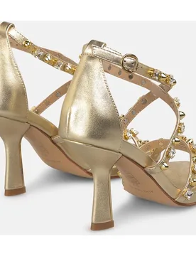Sandalias de tacón de mujer en piel efecto metalizado con múltiples tiras con detalles de tachas - Alma en Pena - FashionsVida