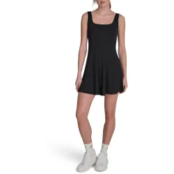 Vestido deportivo corto
