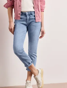 Low Waist Slim Leg Jeans im Casual Fit female Blau