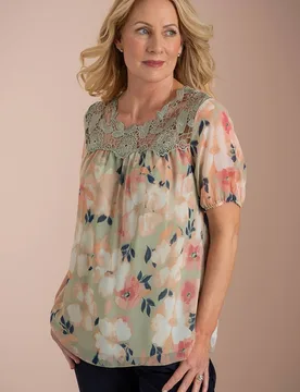Women's Lace Trim Print Top in Green Size: 10 - Green - Size: 10 - Anna Rose - FashionsVida