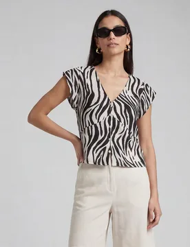 Top de mujer manga corta con vuelo - Vero Moda - FashionsVida
