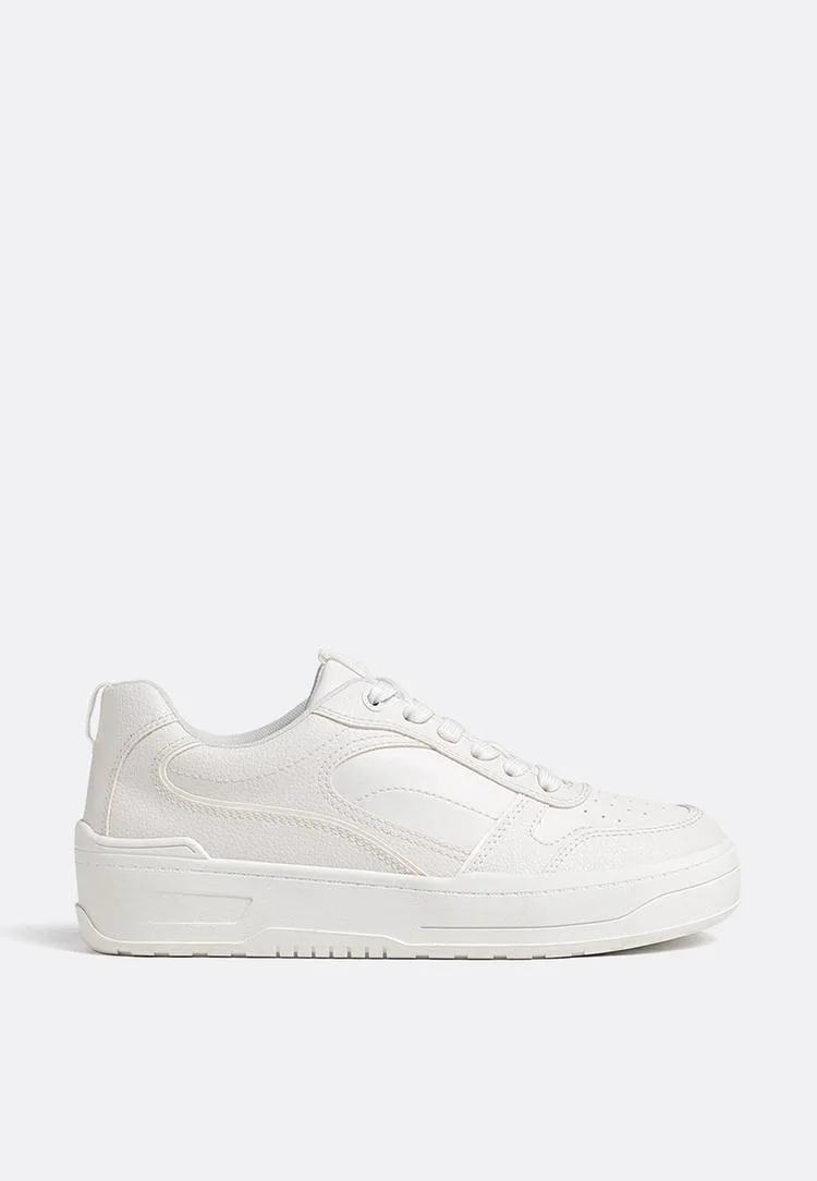 Damen-Sneaker WEISS 38 - Stradivarius - FashionsVida
