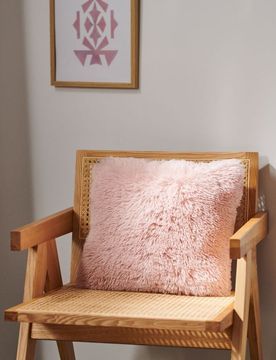 Cuscino in eco-pelliccia - rosa pastello