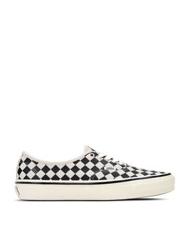 Vans Classic Unisex Sneakers
