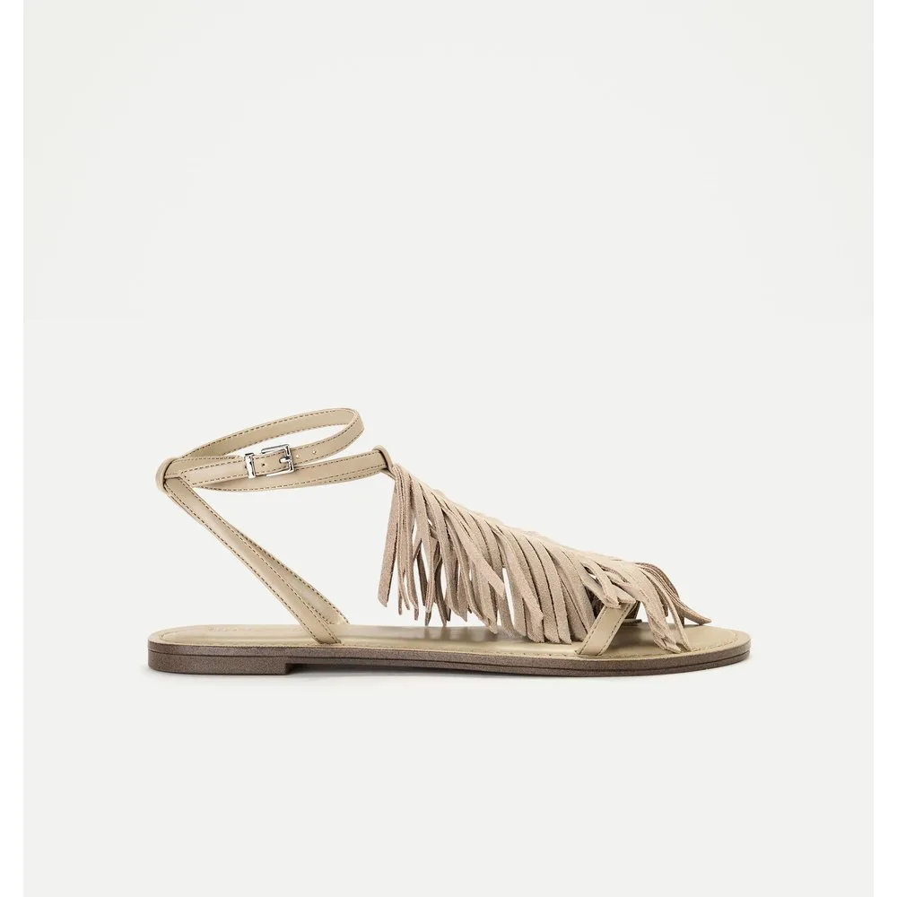 Sandalias planas con flecos en empeine - Tintoretto - FashionsVida