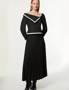 Women's Petite Compact Stretch Asymmetric Neck Colour Block Pleated Tailored Midaxi Dress in Mono Size: 10 - Mono - Size: 10 - Karen millen - FashionsVida