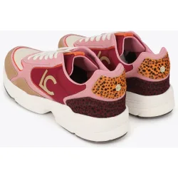 Zapatillas deportivas de mujer con suela tipo running combinada en diferentes materiales y piel