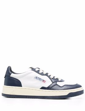 Two-tone Sneaker with Perforated Toe and Contrasting Ankle Collar